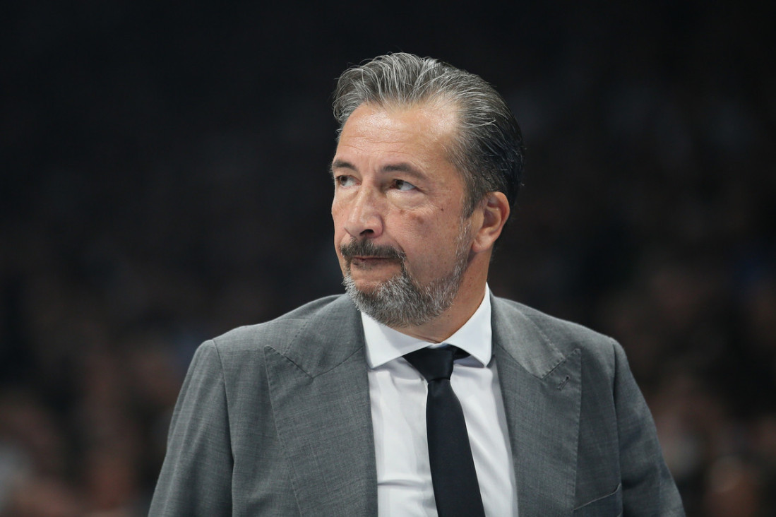 Efes smenio trenera! Mijatović ostaje u klubu, a ekipu do kraja sezone vodi hvaljeni trener