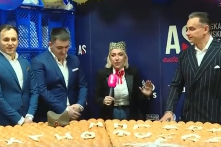 Novi lapsus dečka Jovane Jeremić! Dragan Stanković se zbunio u programu uživo: Ovo je hit! (VIDEO)