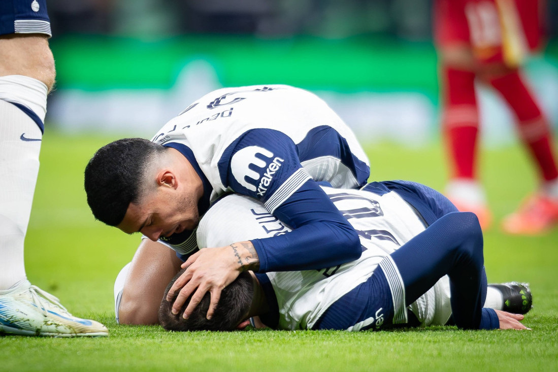 Jeziva scena u Londonu! Fudbaleru Totenhema devet minuta ukazivana pomoć na terenu! (VIDEO)