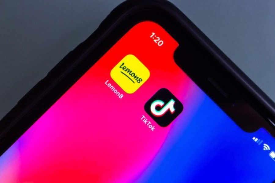 Bliži se datum kada će TikTok biti potpuno proteran iz Amerike: Korisnici se užurbano sele na alternativnu platformu