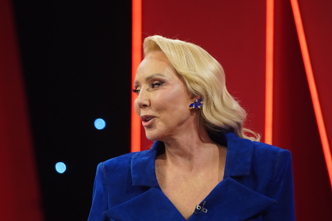 "Ostala je bol koju moram isplakati!" Ispovest Lepe Brene o padu na koncertu: Bila je to nadljudska bol!