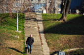 Temperatura do 20 stepeni! I danas neuobičajeno toplo za ovo doba godine