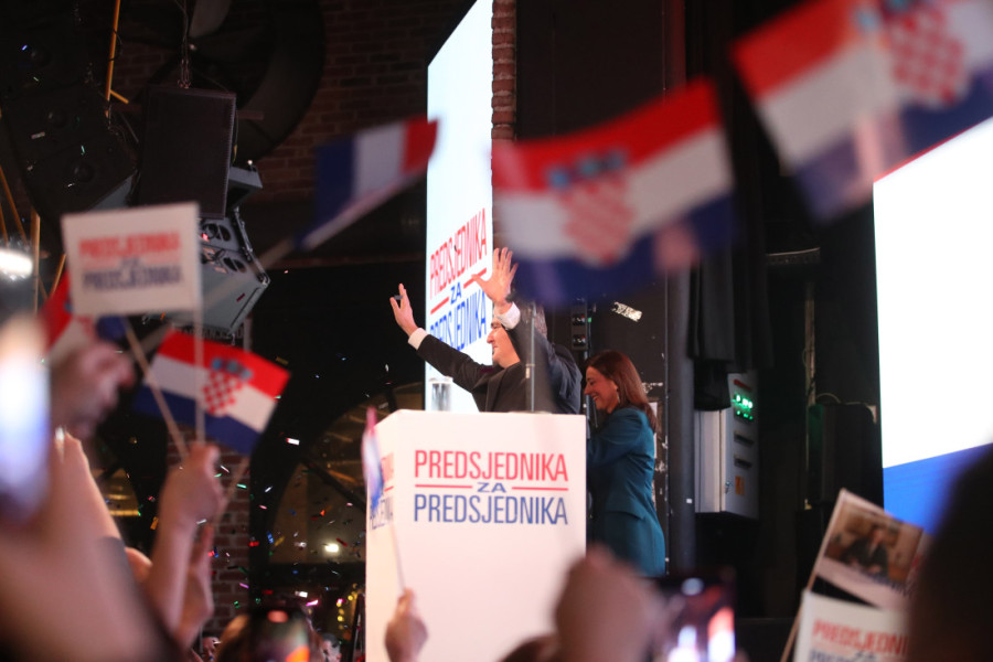 Imovinska karta otkriva: Hrvatski predsednik Zoran Milanović u posedu ima stan u Zagrebu, vikendicu, garažu...