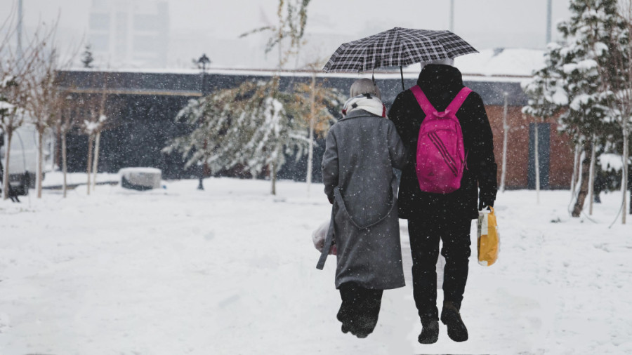 Ljubavni horoskop od 13. do 19. januara: Blizanci će se suočiti s emotivnim dilemama, dok će Jarčevi ojačati svoj odnos sa partnerom