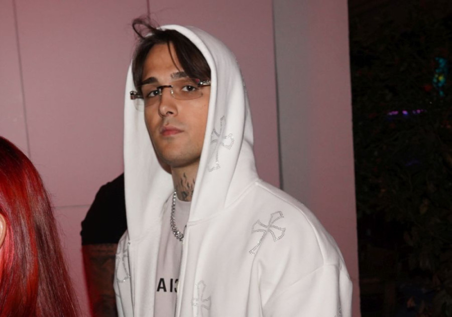 "Nemojte da ostajete trudne..." Ćerka Marije Bulat (19) pokazala telo nakon porođaja (FOTO)