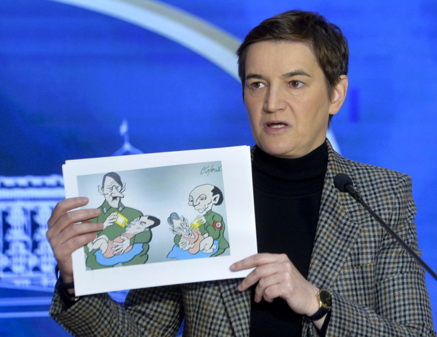 "Nije Vučić prvi put Hitler u Šolakovim medijima" Brnabić oštro reagovala na naslovnu stranu "Danasa"