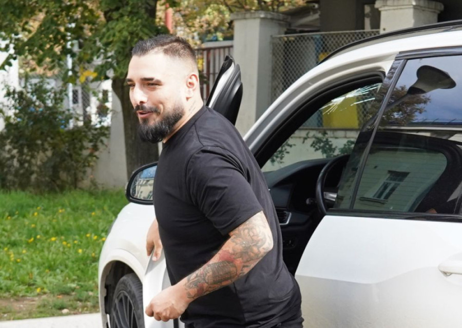 "Zar i ti ovako rano da odeš..." Darko Lazić skrhan bolom (FOTO)