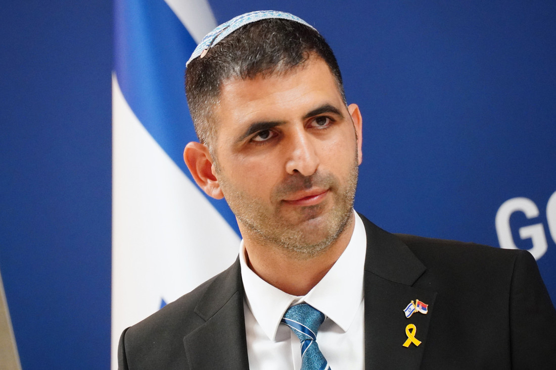 Izraelski ministar zahvalio Vučiću i Đuriću na naporima da se oslobode taoci