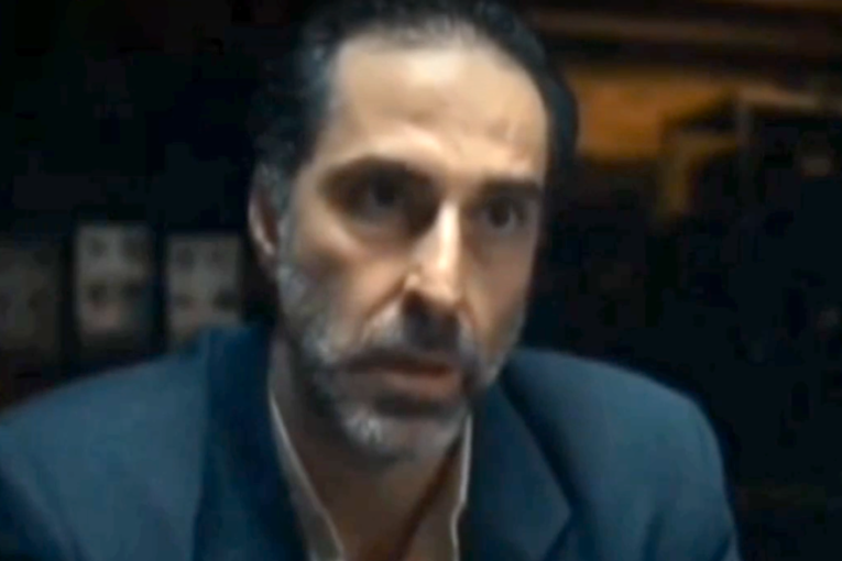 Bosanski glumac se hvalio ulogom u filmu koji je Srbe predstavio kao genocidan narod, a sada podržava proteste! (VIDEO)