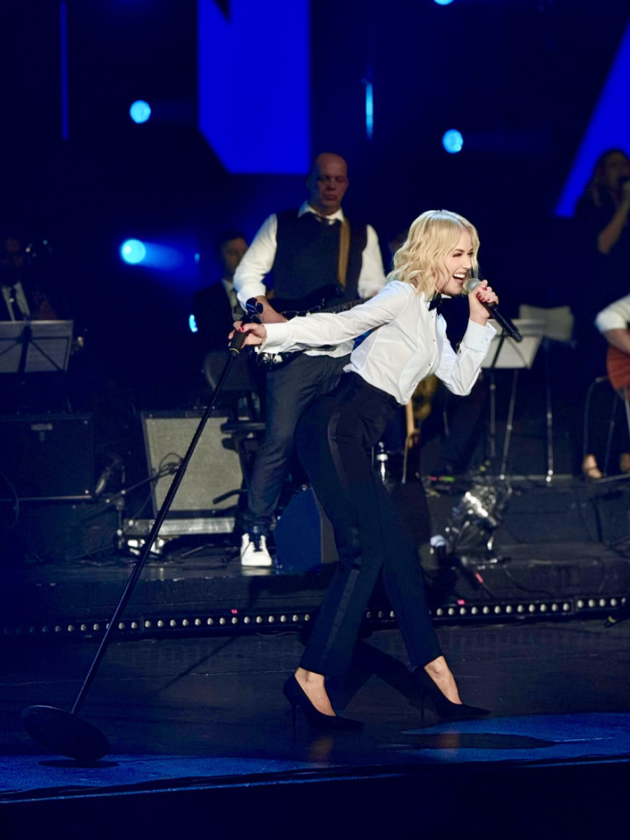 Povratak Jelene Rozge u VELIKOM STILU – Nakon niza od 5 rasprodatih koncerata LAVICA ovacijama ponovo zatresla Beograd