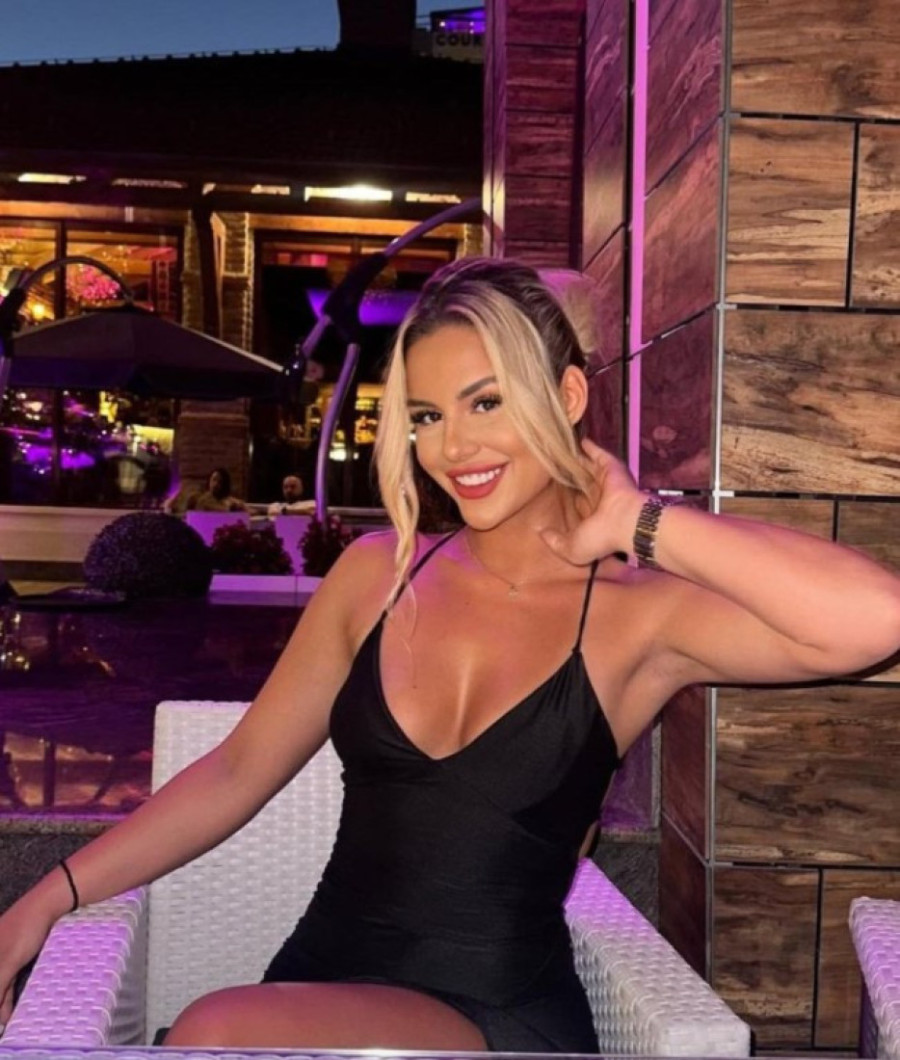 Ko je snajka Dragane Mirković? Otkriveno čime se bavi, a evo i gde je Melani rođena!