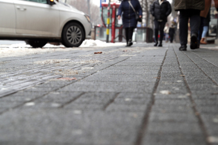 Zima udarila punom snagom: Srbija pred ledenim talasom, stižu sneg i opasna kiša koja se ledi! (VIDEO)