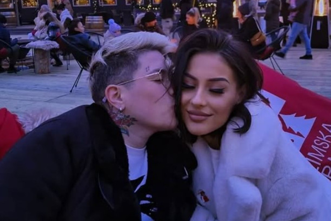 Stefani Grujić objavila prvu fotografiju sina Konstantina: Mama će te zauvek štititi i voleti!