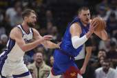 Nikola "tripl-dabl" Jokić, kakve su ovo brojke, šta to Srbin radi Amerikancima! A tek jednu trojku da vidite! (VIDEO)