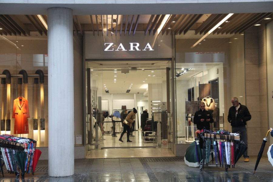 PROPAO ĐILASOV "GENERALNI ŠTRAJK" Građani i privrednici jasno i glasno poručili: "Srbija nije stala!" (FOTO/VIDEO)