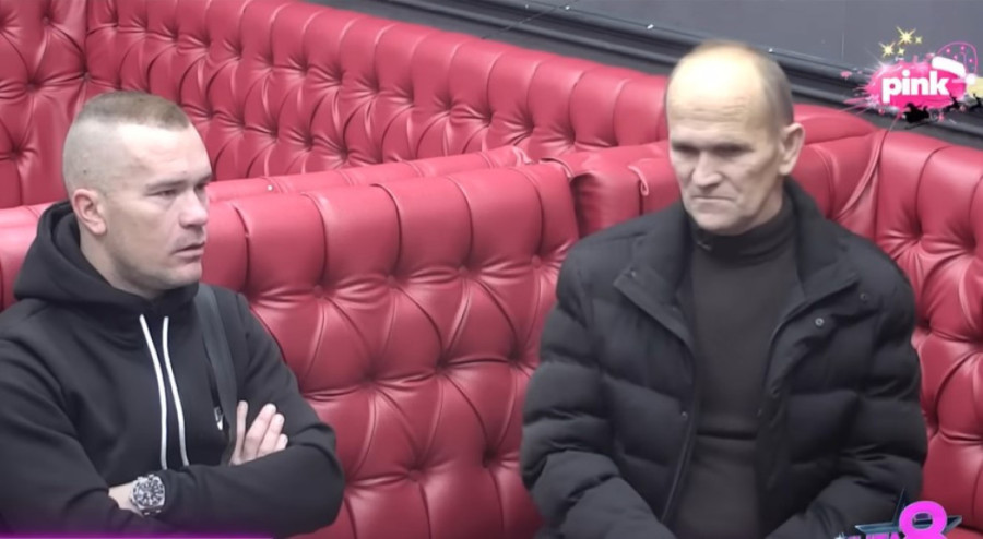 "Nemamo dece za bacanje!" Munjezova majka kivna na Stefani, oseća se osramoćeno jer svi čestitaju Matoroj