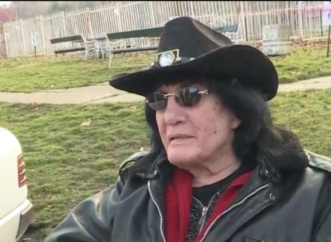 "Bio sam u paklu!" Ispovest Milića Vukašinovića nakon amputacije noge: Zbog poroka sam postao invalid!