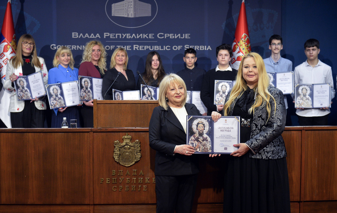 Uručene Svetosavske nagrade: Danas više nego ikad treba da se podsetimo da škola postoji pre svega zbog učenika