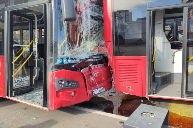 Da li je za sudar autobusa na Novom Beogradu kriva ibertura? Stručnjak otkrio o čemu se zapravo radi