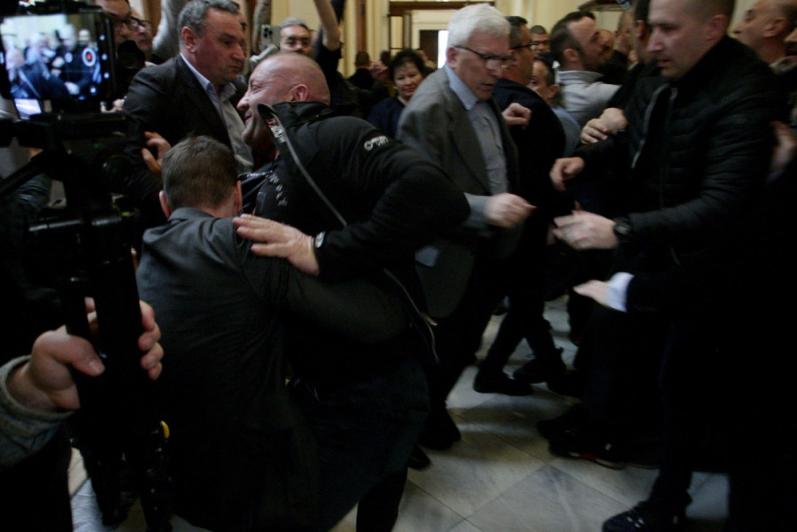 Jovanov: Odložena sednica Skupštine Srbije