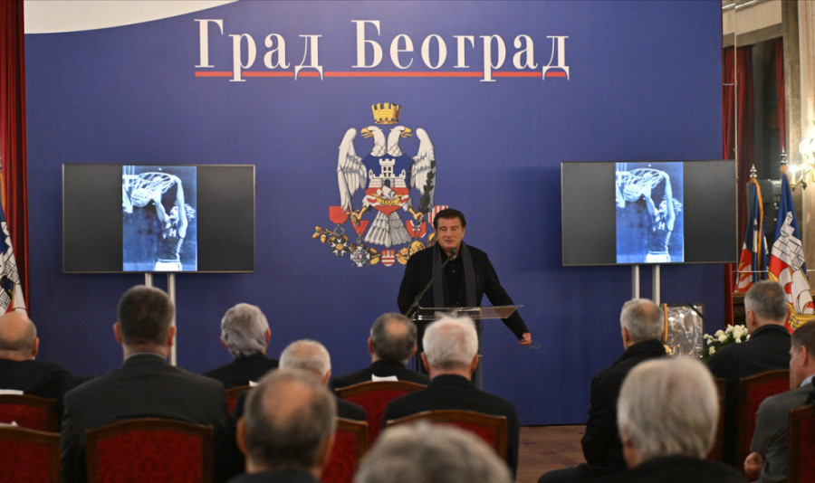 "Prajo, zadužio si nas, ima li nekoga da ne zna ko si bio?": Od Dalipagića se oprostio i Čović (FOTO/VIDEO)