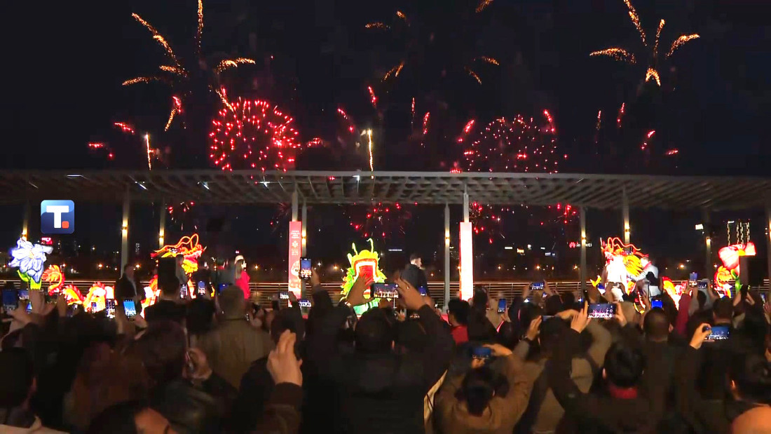 Beograd se radovao sa kineskim prijateljima: Dočekana kineska Nova godina u prestonici, pogledajte kako je sve bleštalo! (FOTO/VIDEO)