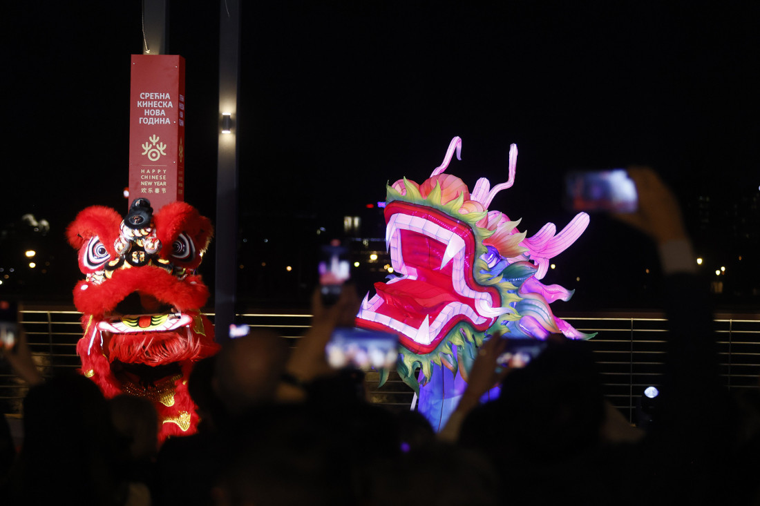 Beograd se radovao sa kineskim prijateljima: Dočekana kineska Nova godina u prestonici, pogledajte kako je sve bleštalo! (FOTO/VIDEO)