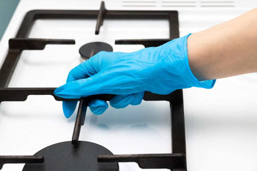 Korak po korak do besprekorno čistog šporeta - uz samo dva sastojka