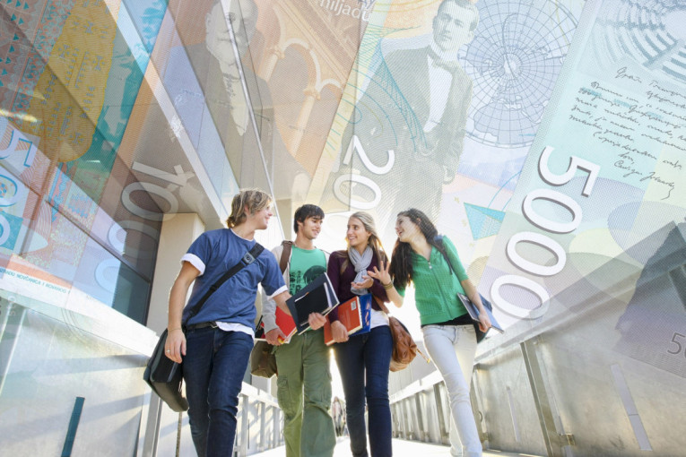 Ko ne dostavi podatke, ostaje bez isplate: Važna vest za sve primaoce porodične penzije