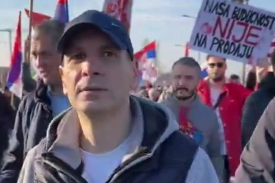 Studenti, ćao! Odavde oni preuzimaju! Opozicija od danas zvanično vodi proteste!