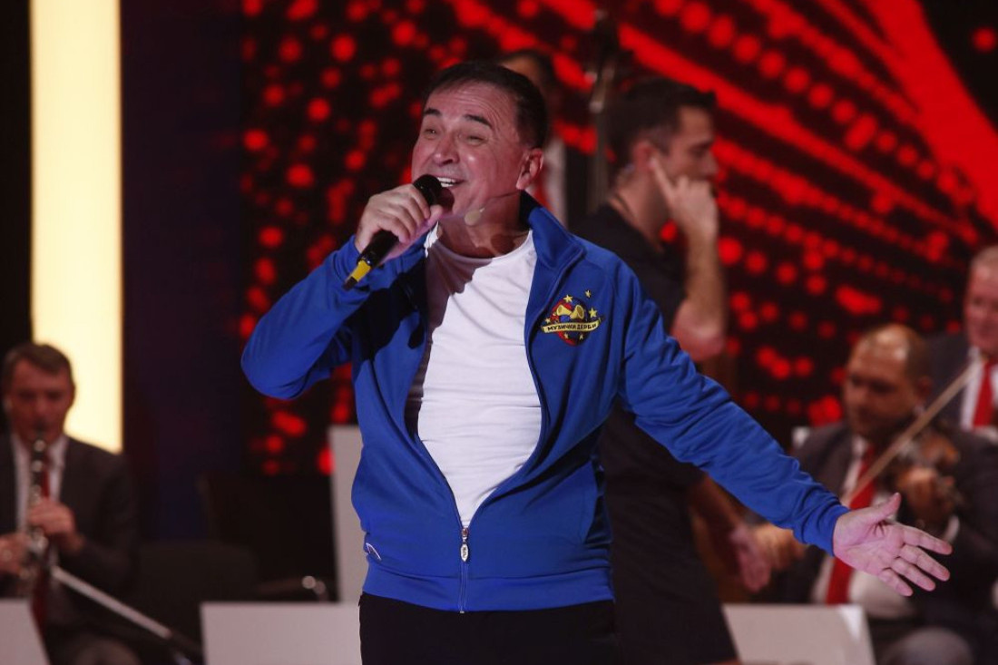 Komšije Mitra Mirića iz Ugljevika o pevačevim kućama! U jednoj odrastao, ali u drugoj boravi