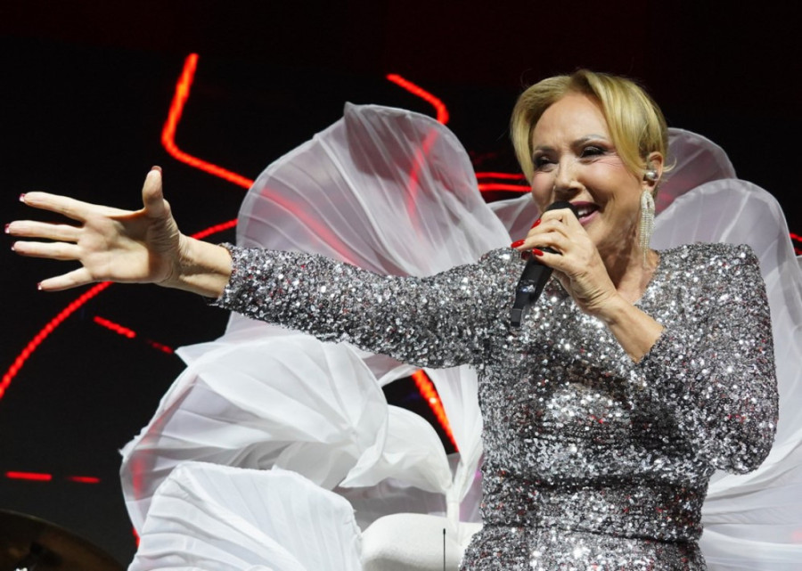 Lepa Brena otkrila kako je uspela brzo da se oporavi od povrede noge, pomenula i Tajland: Imala sam cilj