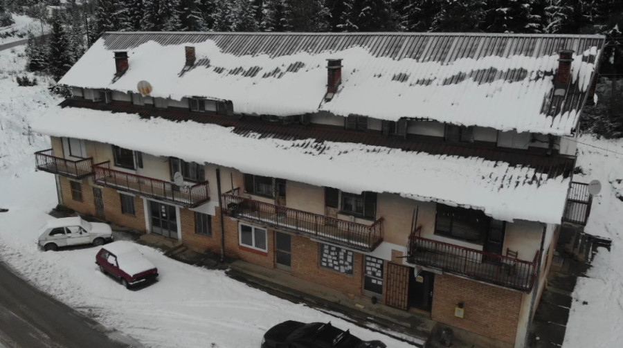 Životni vek u ovom selu je 100 godina, ali prazne ulice pričaju priču o nestajanju!