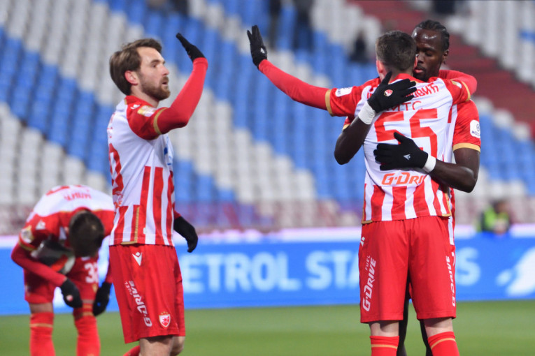 Zdravo društvo, ovde Šerif! Zvezdaši uoči velikog derbija dobili "vetar u leđa" (VIDEO)