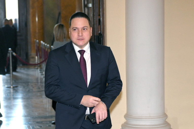 Kome se Ružić dodvorava?! Socijalista ponovo podržao "studente" i njihove blokade i opet udario na Vučića (VIDEO)