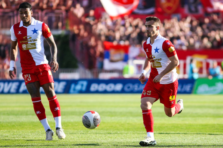 Voša pred derbi sa Partizanom ostala bez brzonogog krila! Slali ga u Španiju, on iznenadio odabirom!