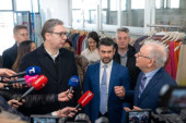 Ministarka Mesarović sa Vučićem obišla fabriku u Molu: Država podržava razvoj porodičnih firmi (FOTO)