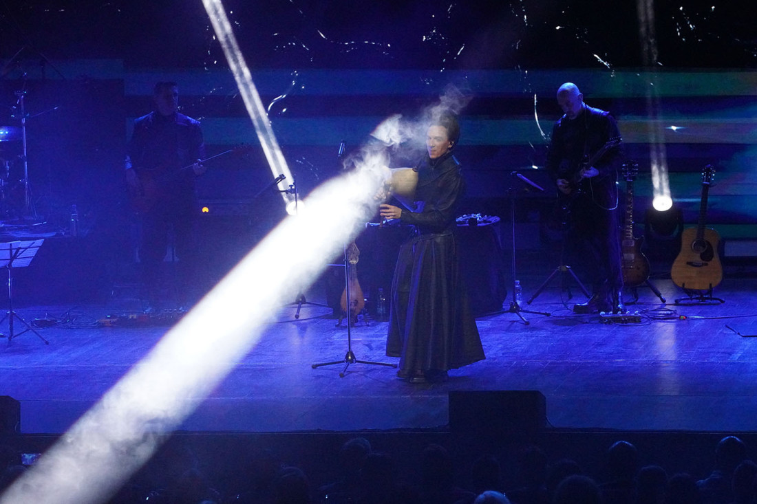 Slobodan Trkulja zapevao na kineskom jeziku: Pogledajte ko je od poznatih došao na njegov muzički performans "Put svile" (FOTO/VIDEO)