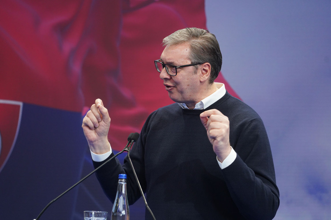 Vučić poslao jasnu poruku: Neće biti obojene revolucije - neće srušiti Srbiju! (FOTO/VIDEO)