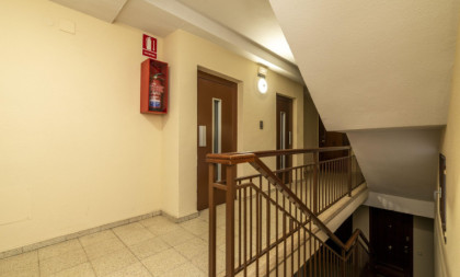 Živite u prizemlju i nikada ne koristite lift? Evo zašto ipak morate da ga plaćate