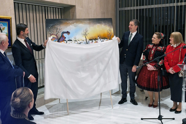 Đurić otvorio izložbu u Rimu: Kovačica kao simbol evropskog kulturnog nasleđa (FOTO)