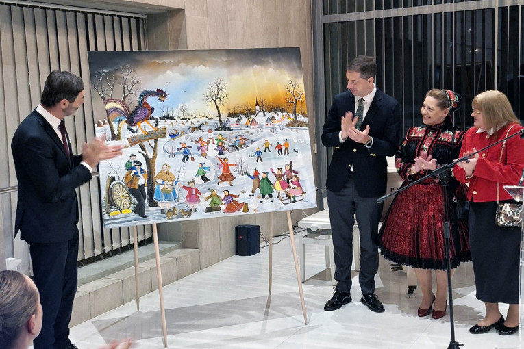 Dobar glas se daleko čuje: U Rimu otvorena izložba "Naivna umetnost Slovaka iz Kovačice" (FOTO)