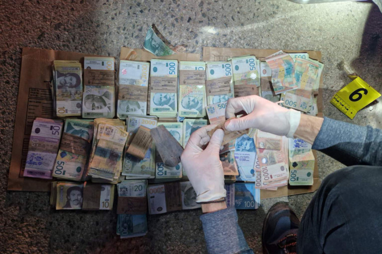 Devojka poginula u "fijatu": Sletela u smrt sa litice visoke 30 metara