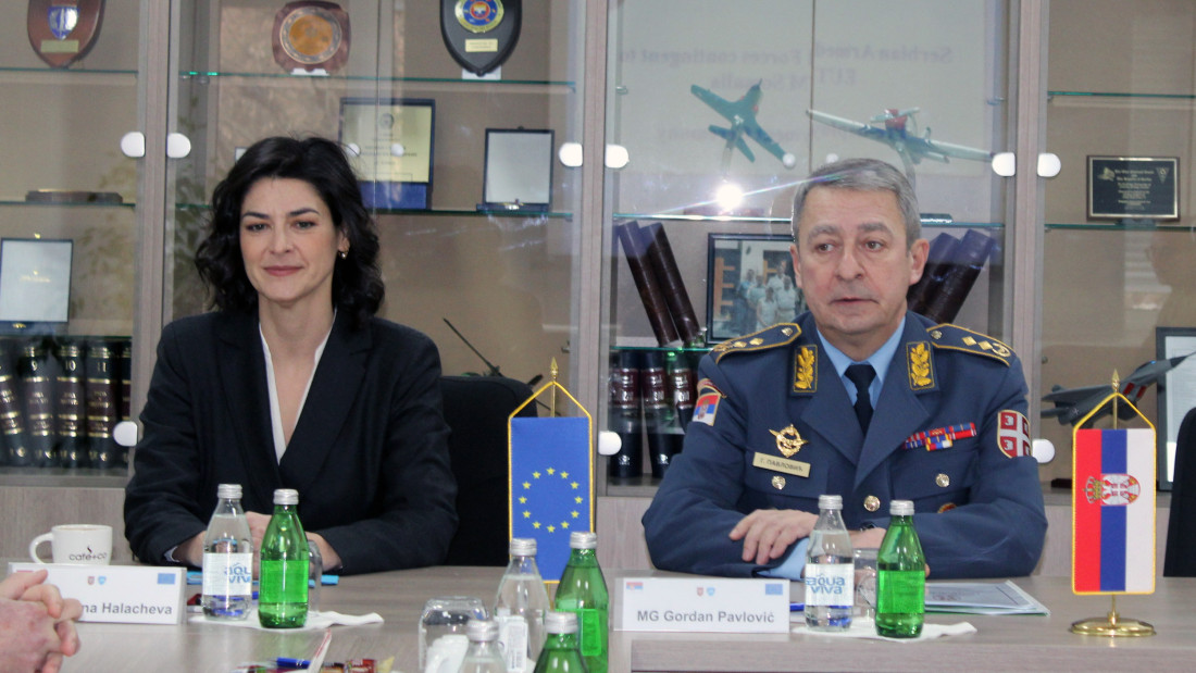 Svečano ispraćen tim Vojske Srbije u operaciju EU za obuku u Somaliji (FOTO)