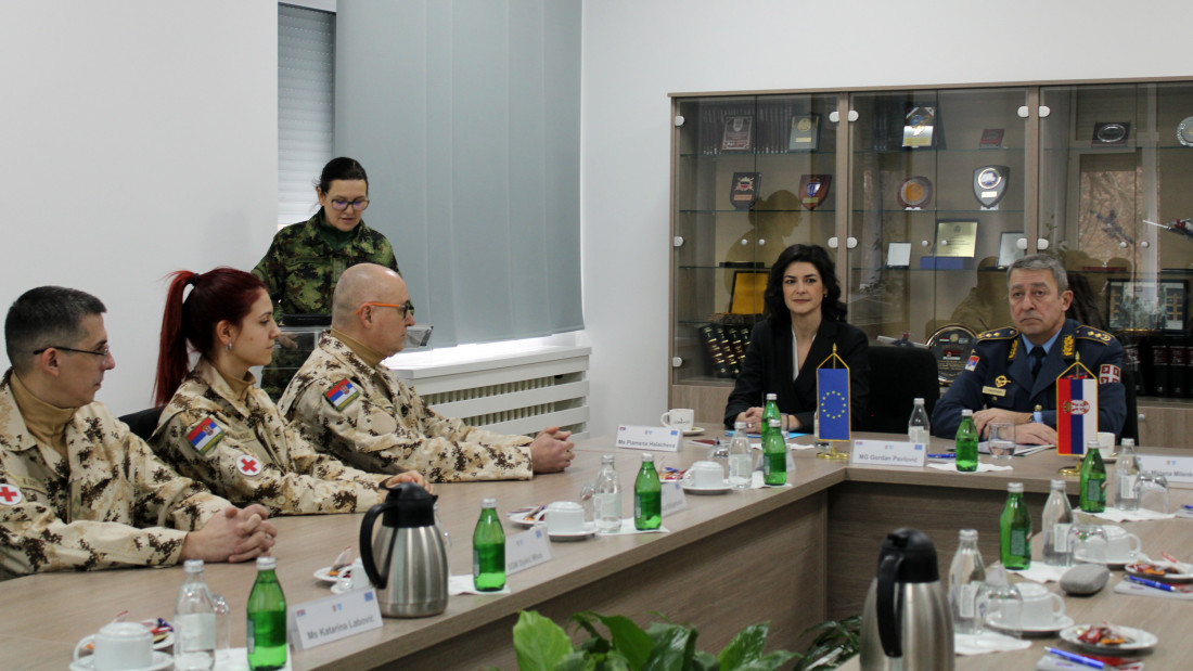 Svečano ispraćen tim Vojske Srbije u operaciju EU za obuku u Somaliji (FOTO)