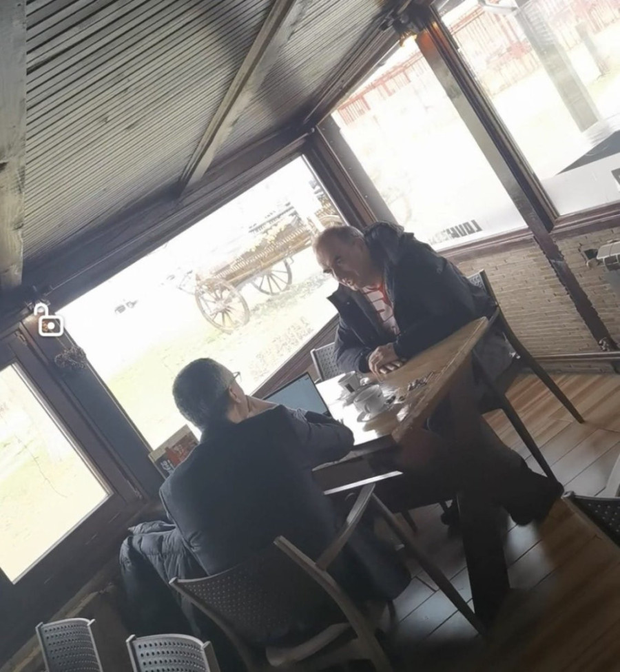 Poznati albanski lobista posetio studente! Evo sa kim se sve susreo ljubitelj bande iz Prištine (FOTO)