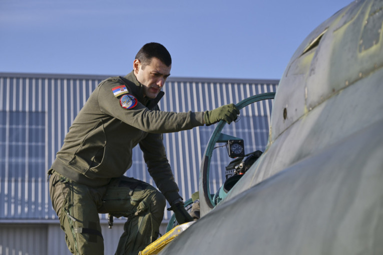 Vikend u znaku uniforme: Stiže nova generacija mladih oficira Vojske Srbije