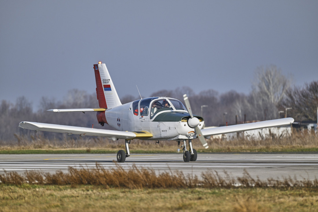 Put do pilotske kabine: Kako izgleda dan vojnih kadeta u Batajnici (FOTO)
