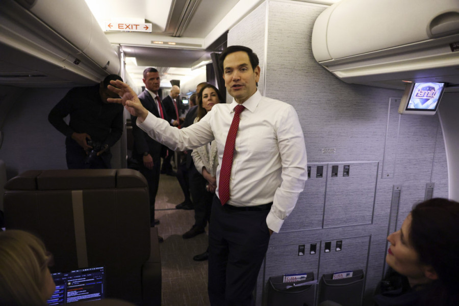 Prizemljen avion američkog državnog sekretara: Drama na letu za Minhen (FOTO/VIDEO)