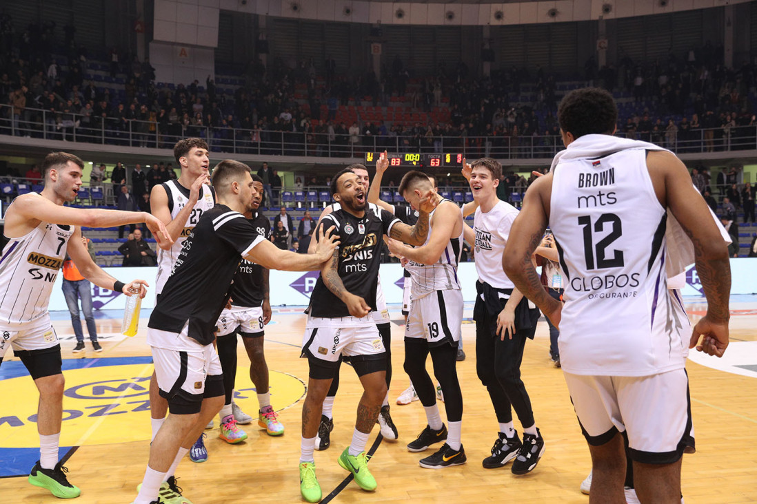 Valjak pregazio Megu u polufinalu KRK! Partizan zakazao derbi za Žućkovu levicu! (FOTO/VIDEO)